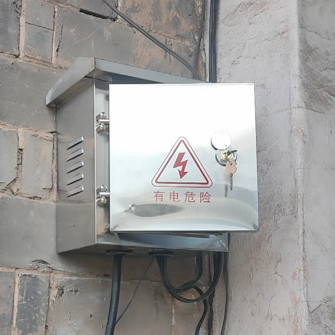 옥외 응용 프로그램:IP65는 충분합니까 또는 IP67이 필요합니까?